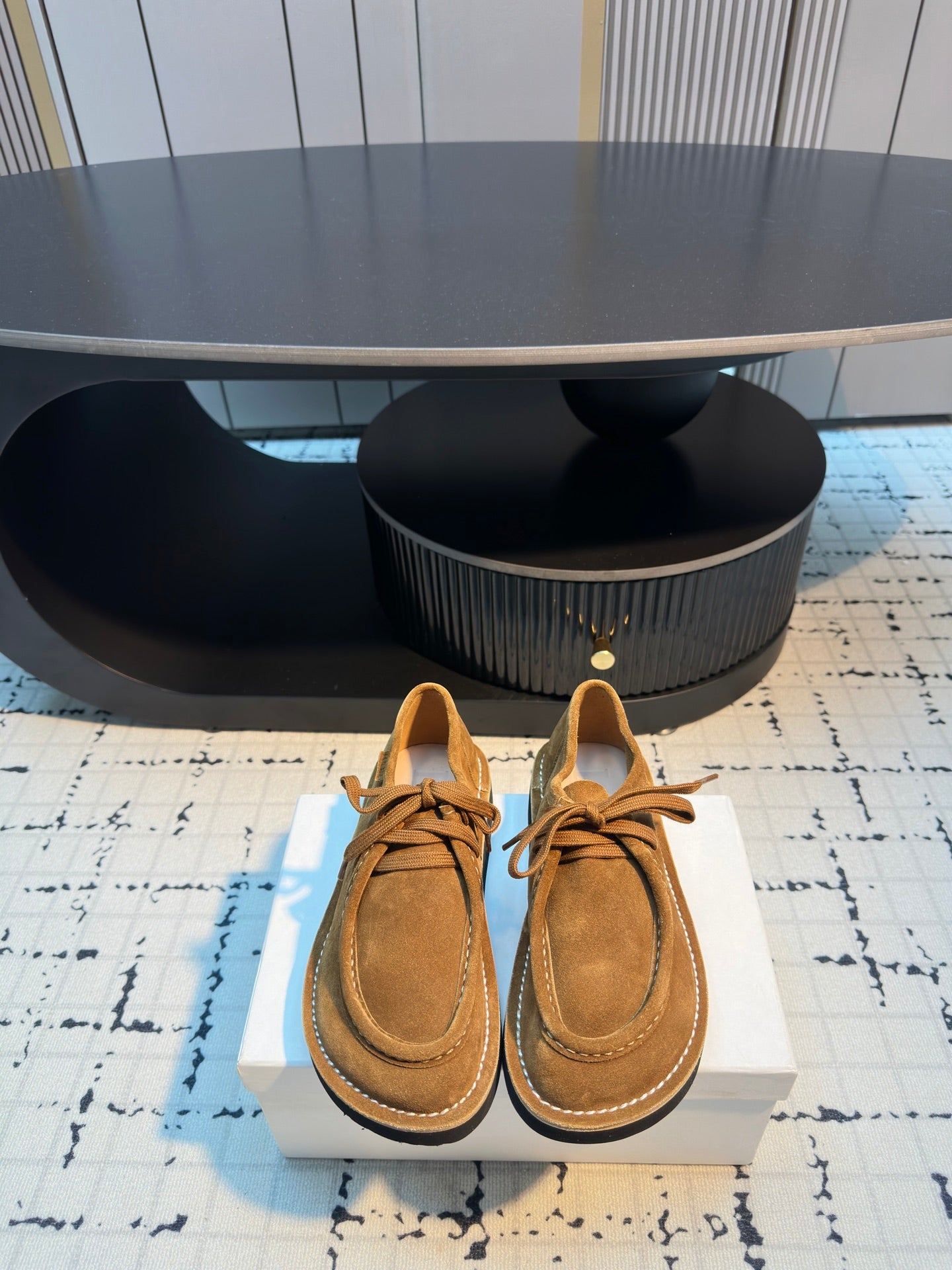 China Replica Loewe Women Shoes 98usd Only