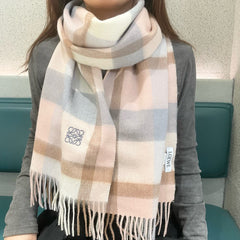 China Replica Loewe Scarf 48usd Only