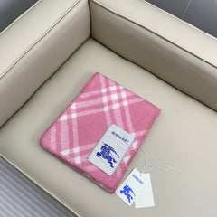 China Replica Burberry Scarf 62usd Only
