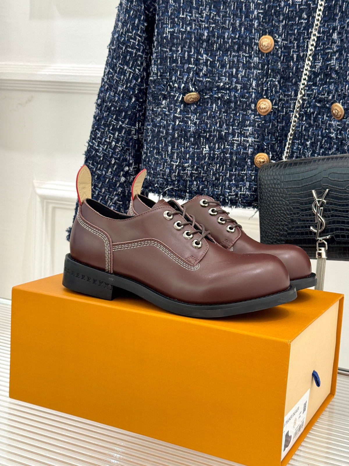 China Replica LV Women Shoes 136usd Only