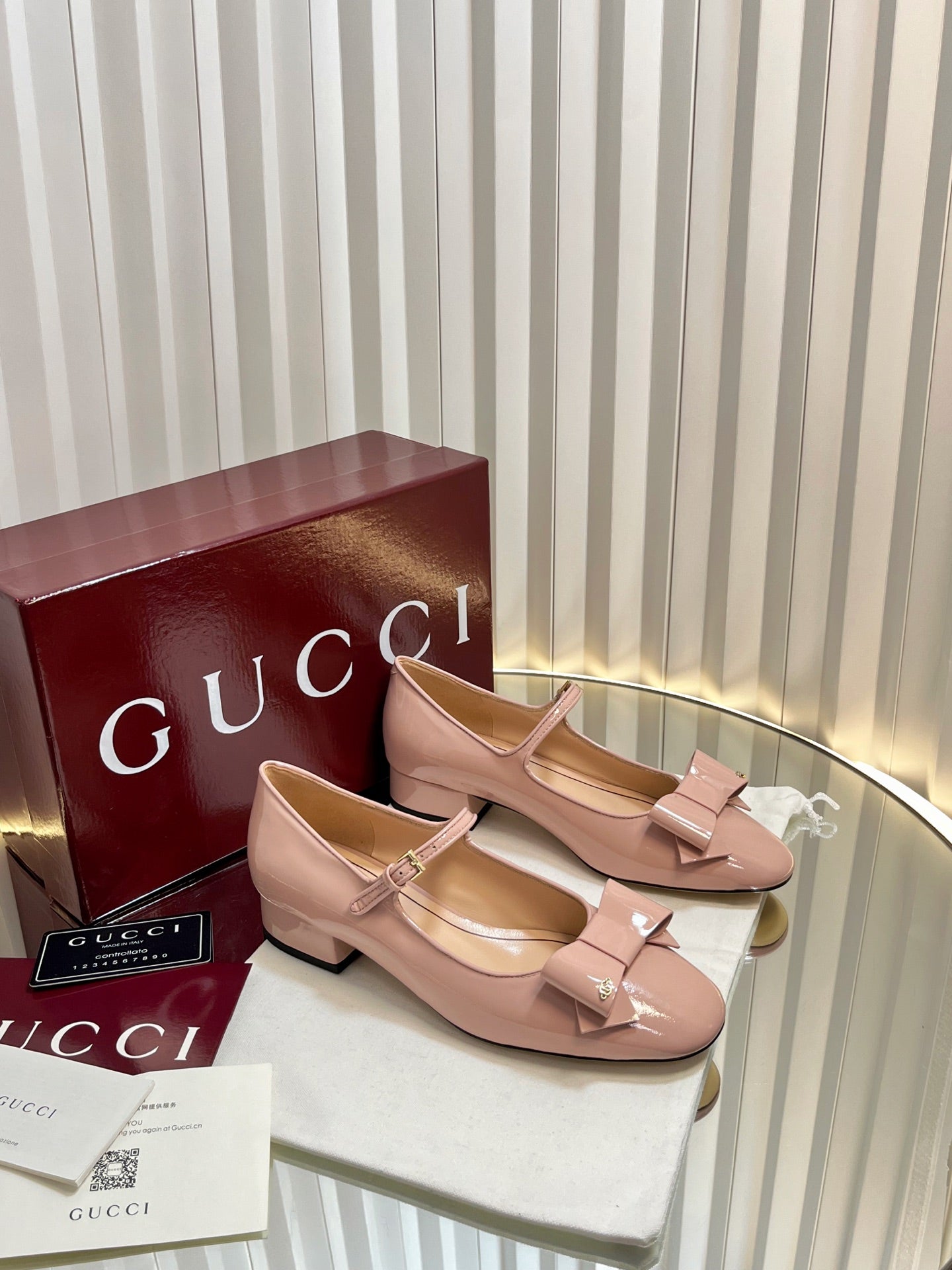 China Replica Gucci Women Shoes 102usd Only