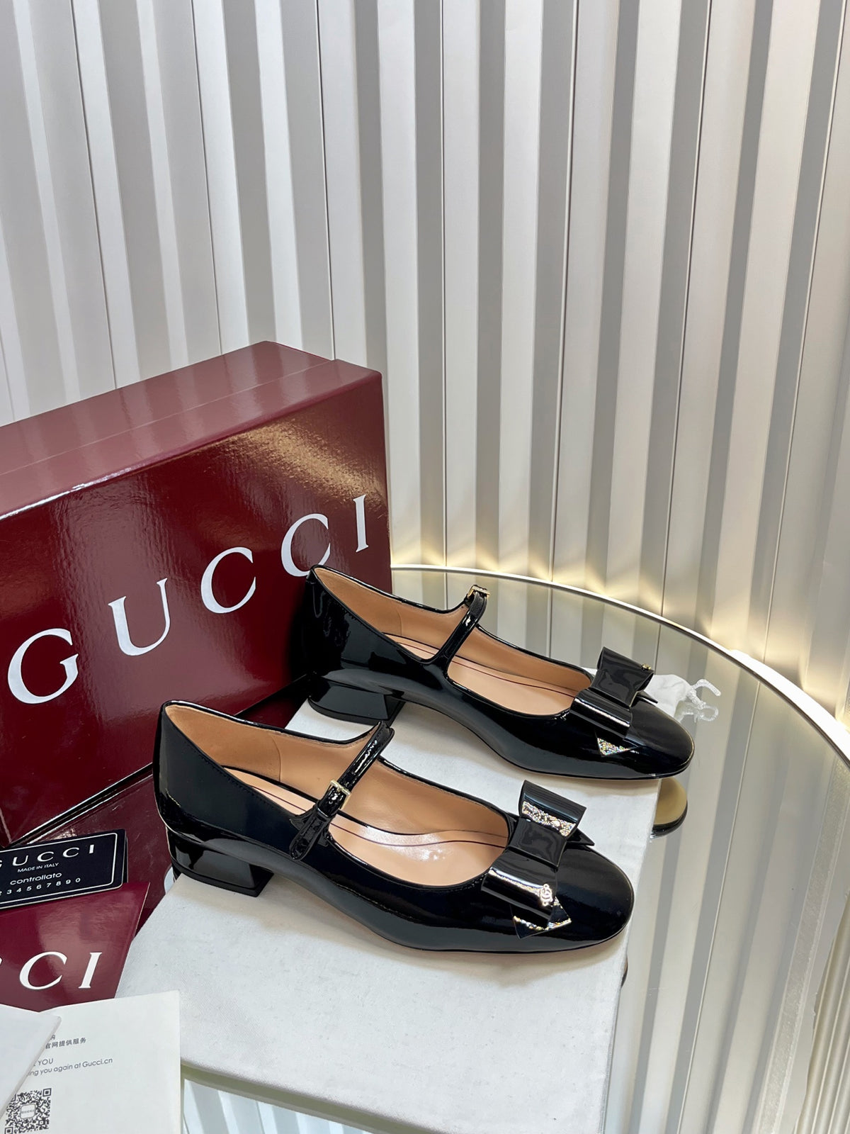 China Replica Gucci Women Shoes 102usd Only