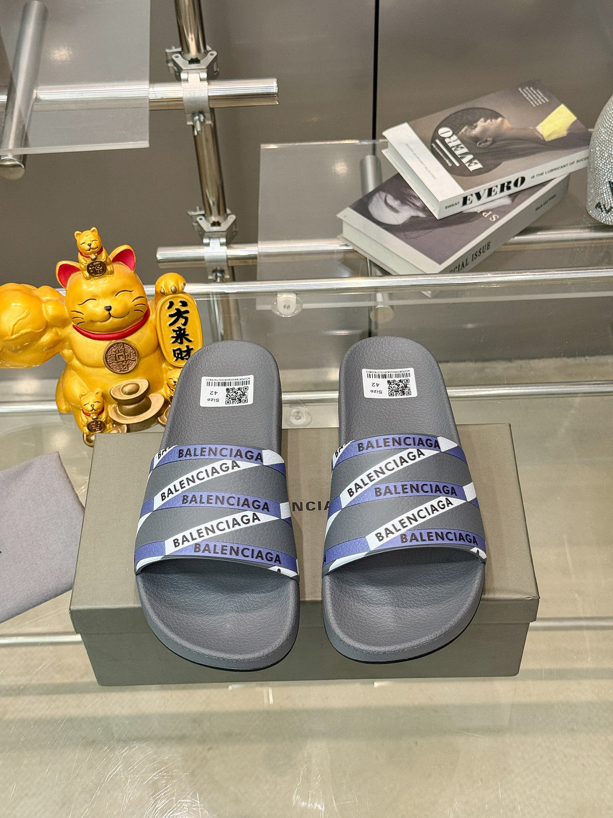 China Replica Balenciaga Women Shoes 30usd Only