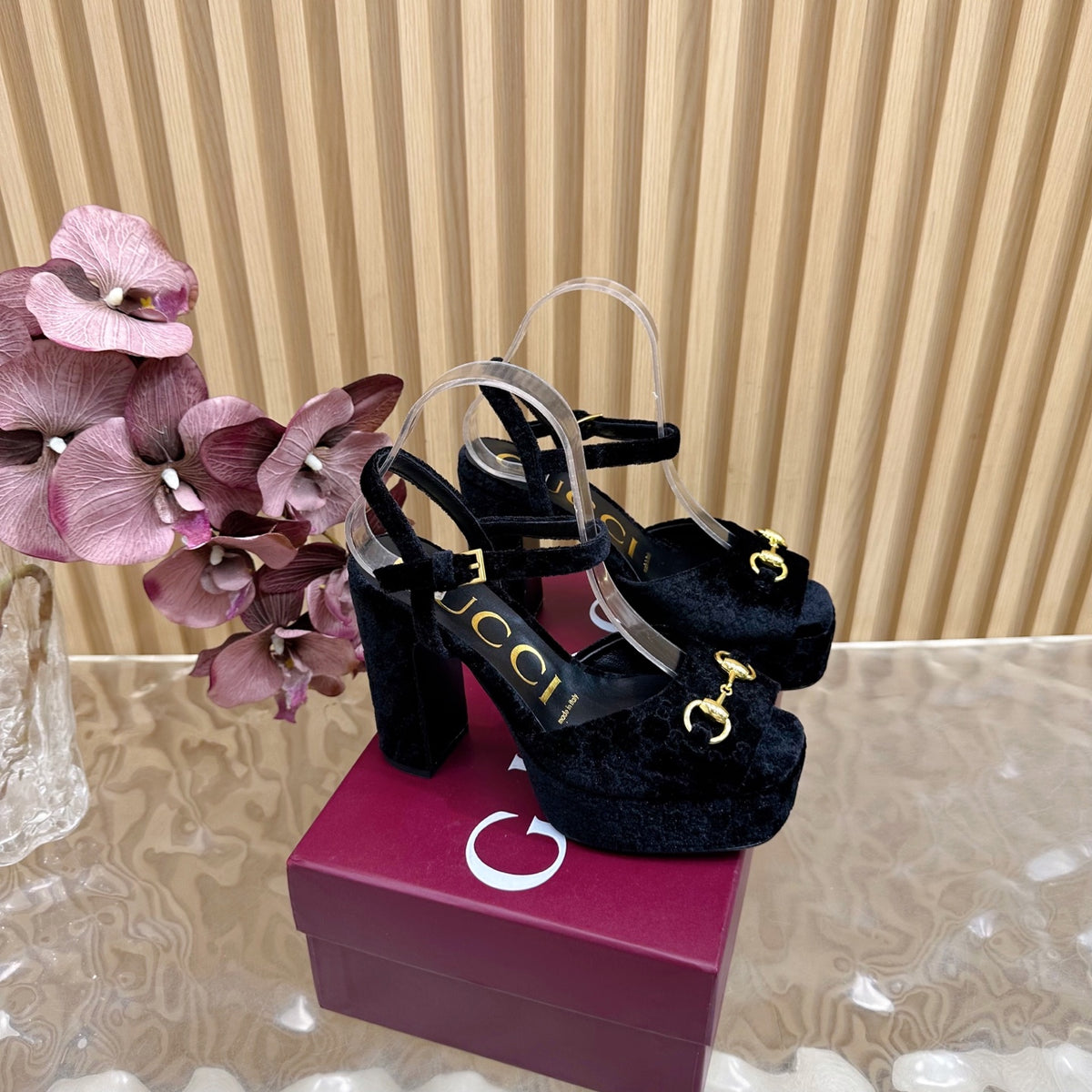 China Replica Gucci Women Shoes 112usd Only
