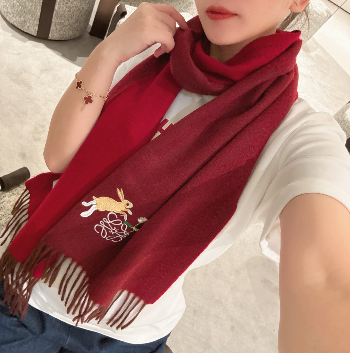 China Replica Gucci Scarf 48usd Only