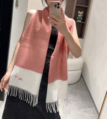 China Replica LV Scarf 44usd Only