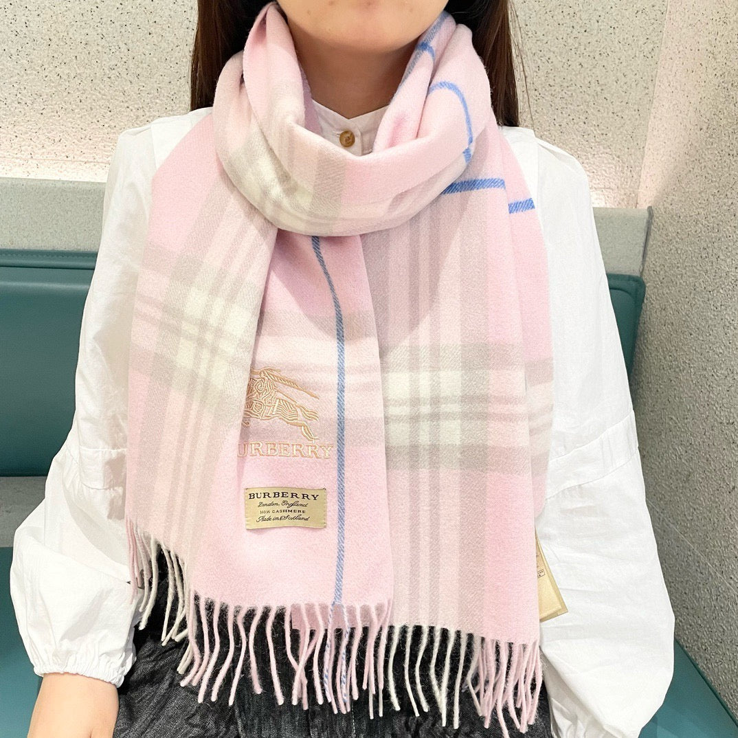 China Replica Burberry Scarf 48usd Only