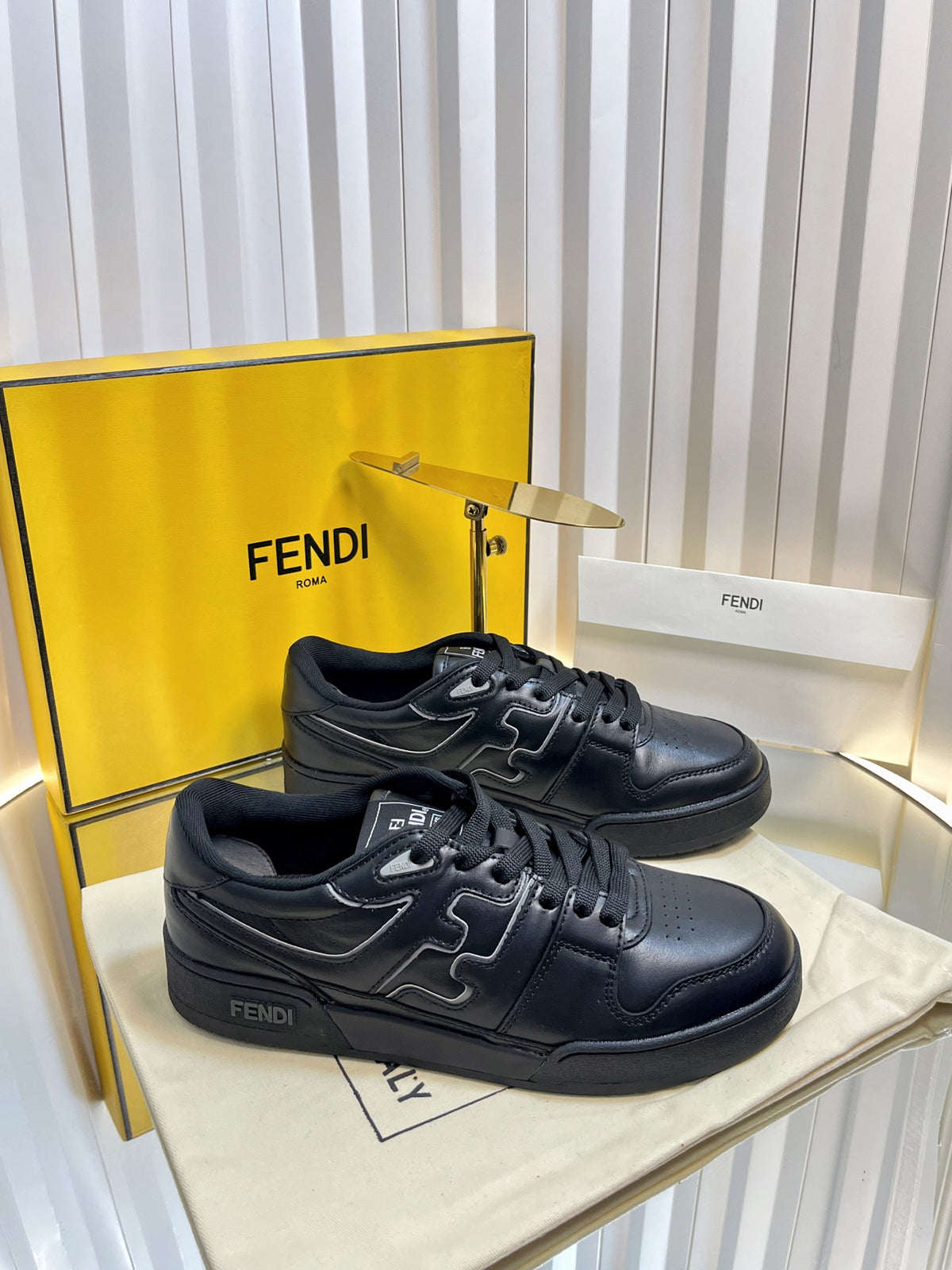 China Replica Fendi Women Shoes 108usd Only