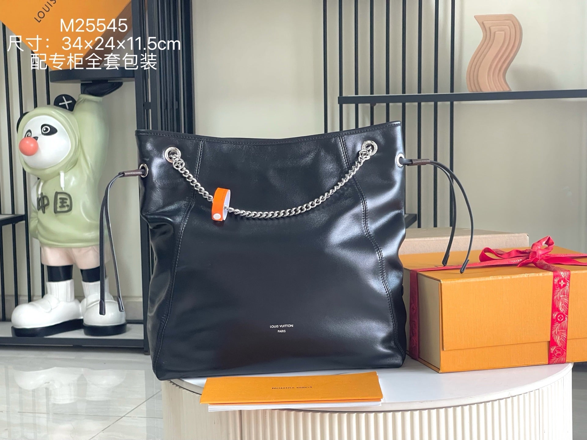 China Replica LV Handbags 324usd Only