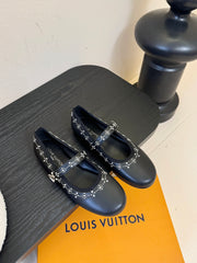 China Replica LV Women Shoes 122usd Only