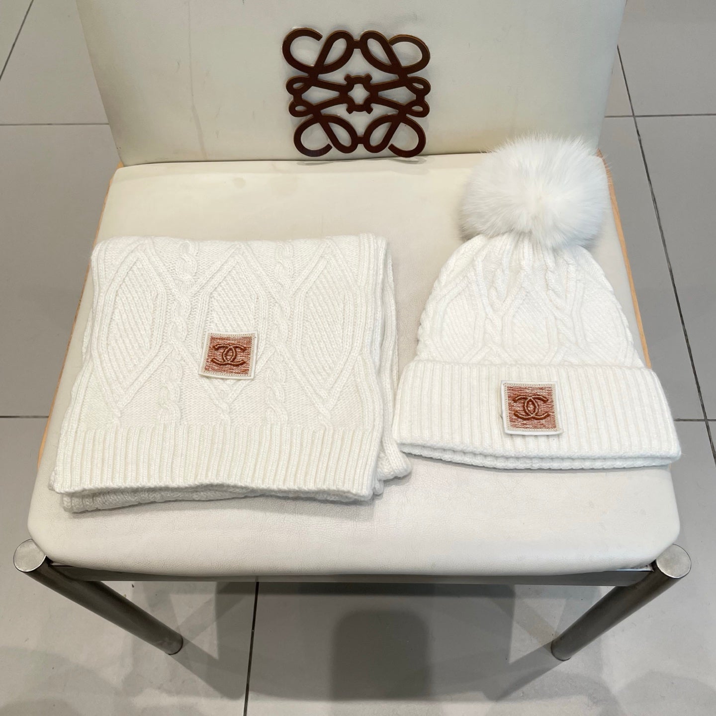 China Replica Chanel Scarf 62usd Only