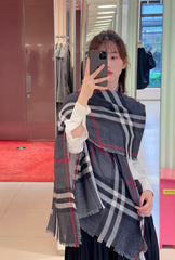 China Replica Burberry Scarf 56usd Only