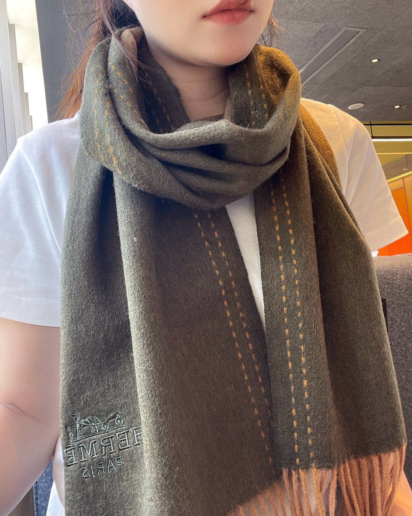 China Replica Gucci Scarf 46usd Only