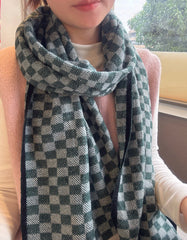 China Replica LV Scarf 62usd Only