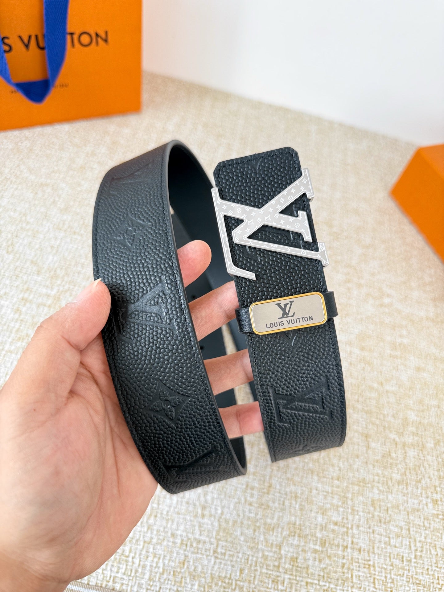 China Replica LV Belts 52usd Only