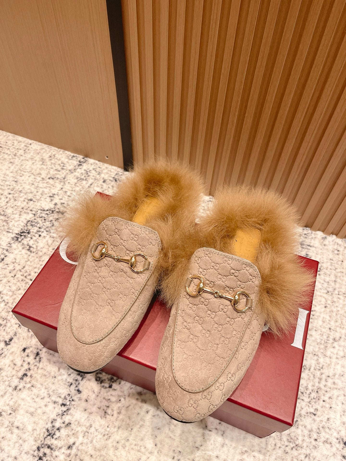 China Replica Gucci Women Shoes 122usd Only