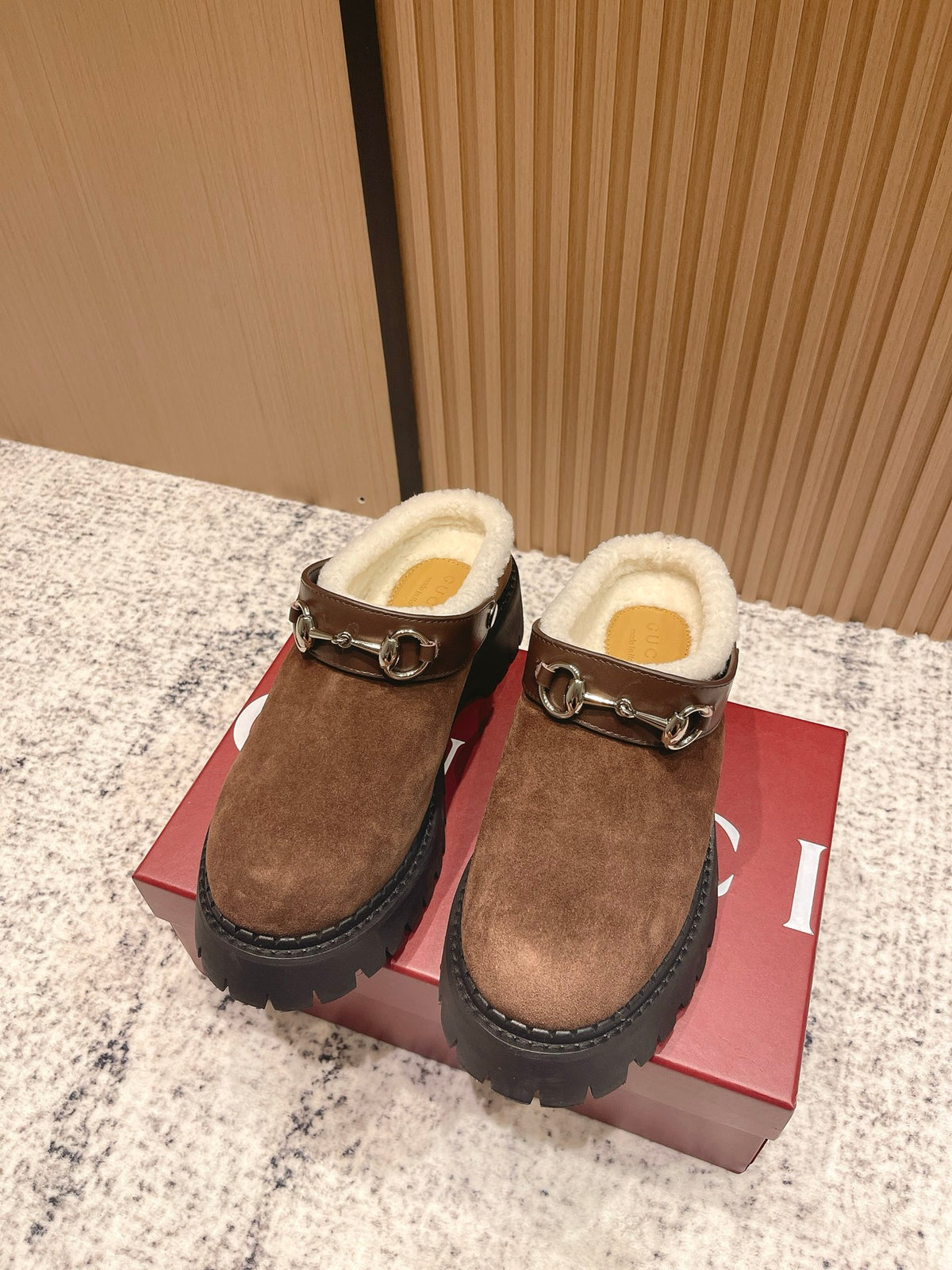 China Replica Gucci Women Shoes 115usd Only
