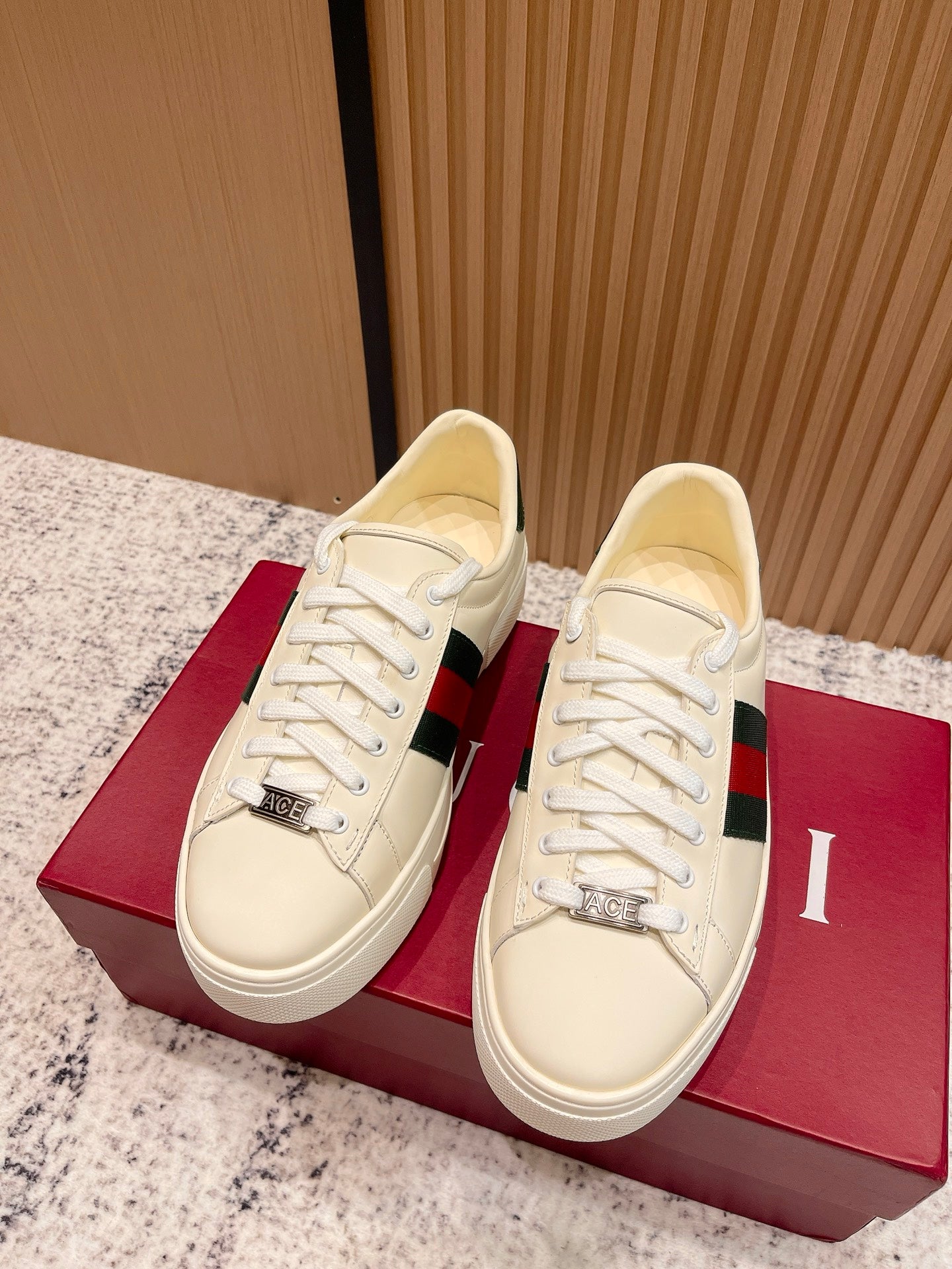 China Replica Gucci Women Shoes 105usd Only