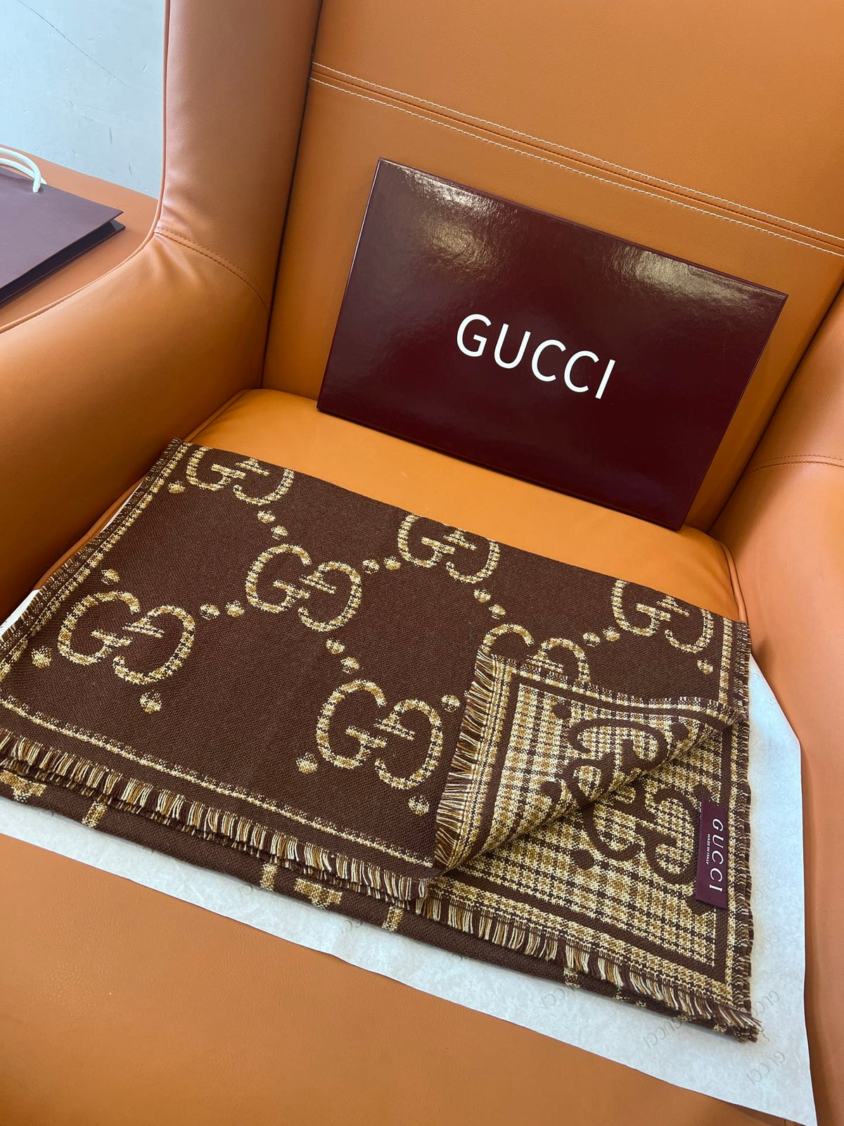 China Replica Gucci Scarf 120usd Only