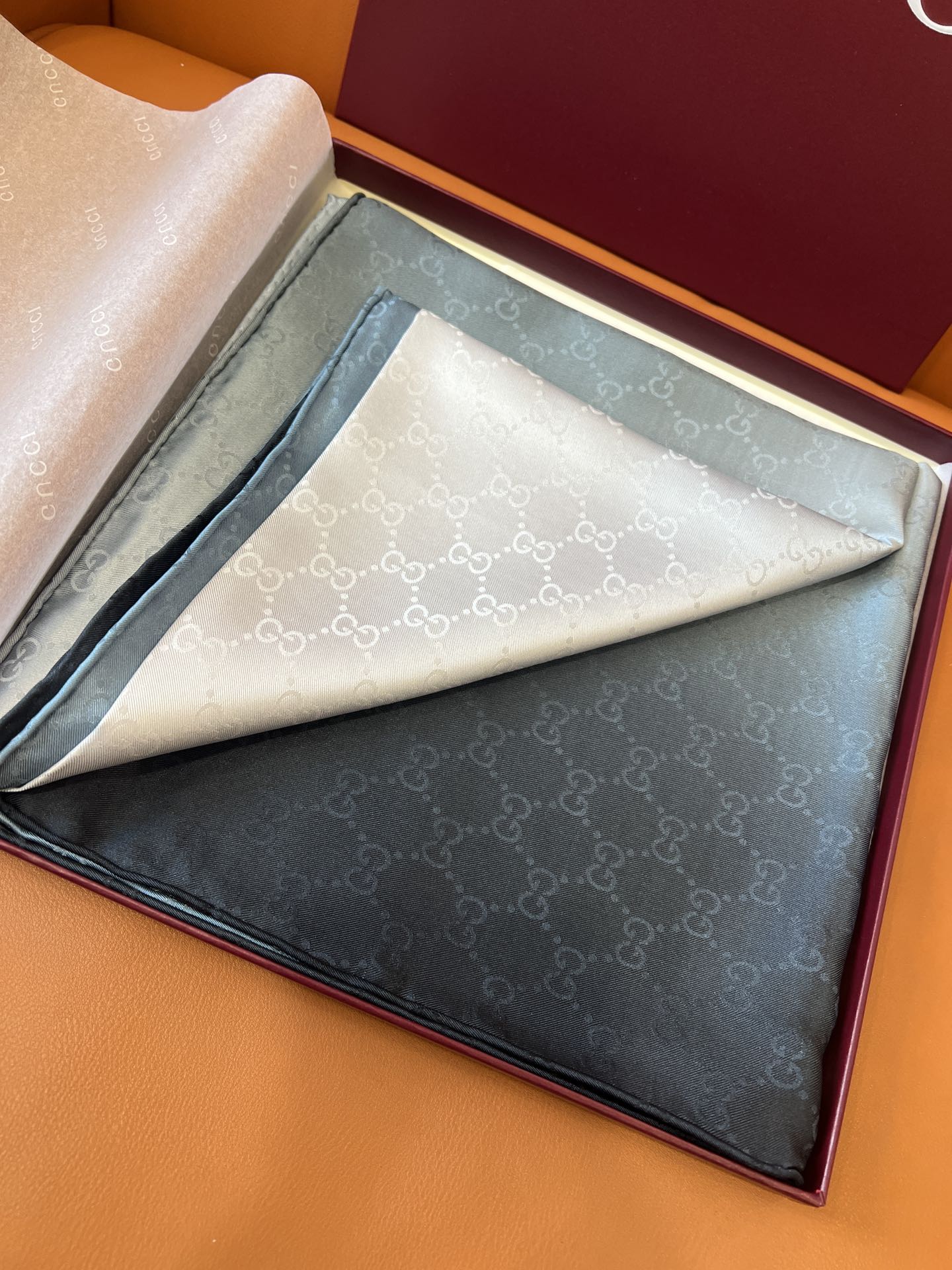 China Replica Gucci Scarf 140usd Only