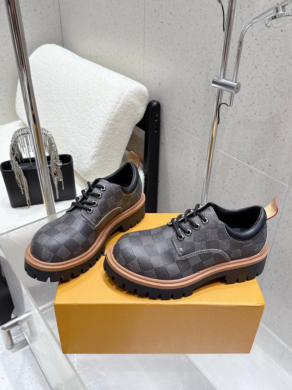China Replica LV Women Shoes 133usd Only