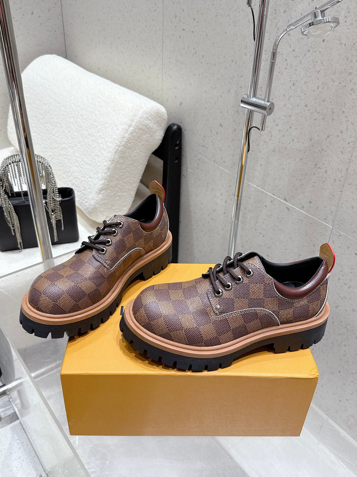 China Replica LV Women Shoes 133usd Only
