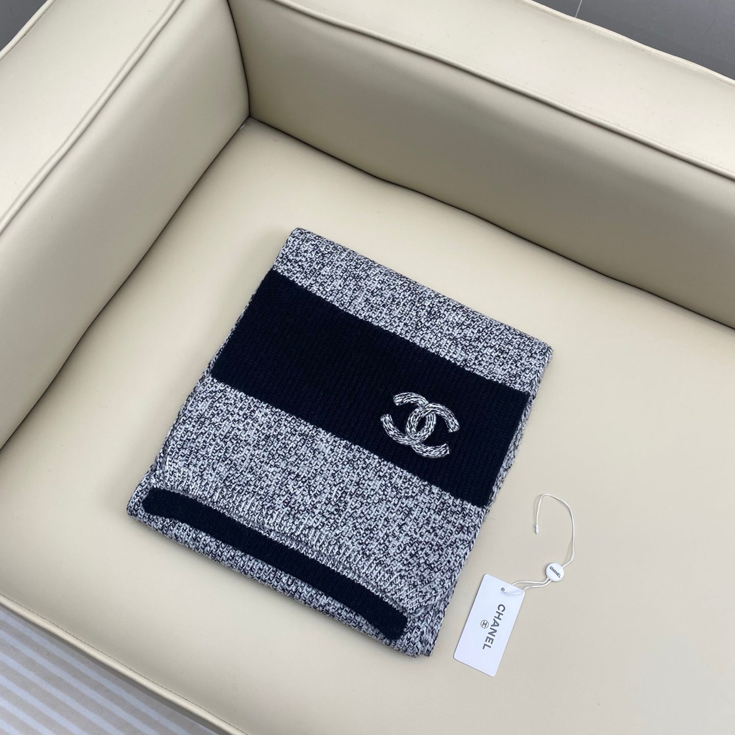 China Replica Chanel Scarf 58usd Only