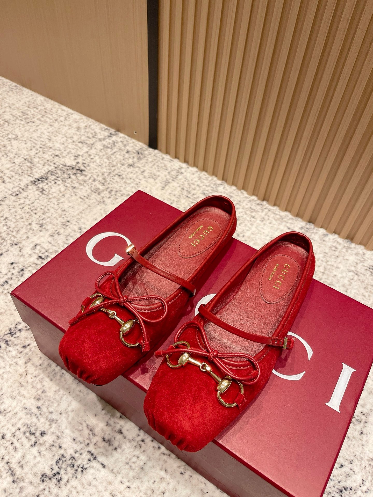China Replica Gucci Women Shoes 115usd Only
