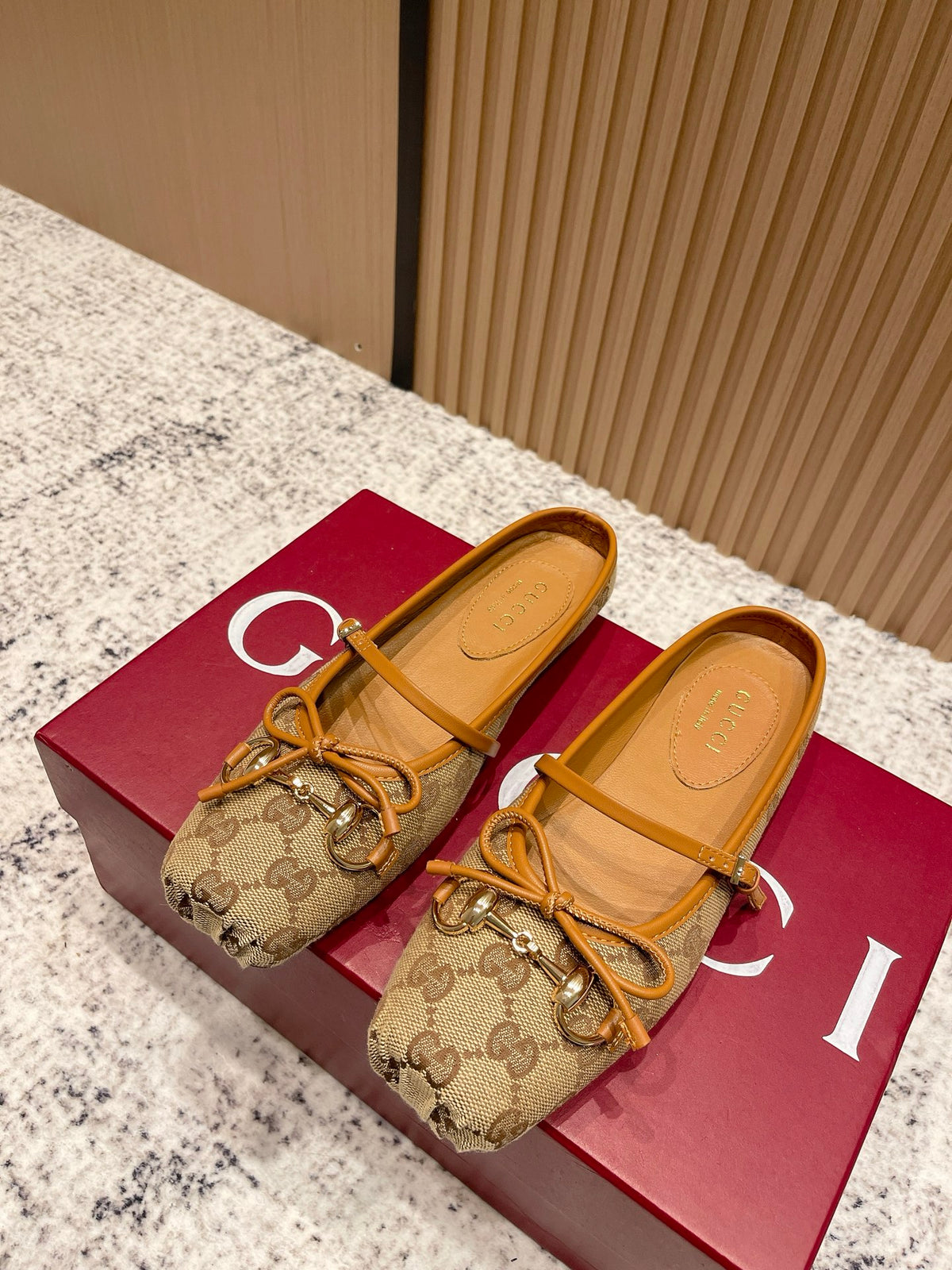 China Replica Gucci Women Shoes 115usd Only