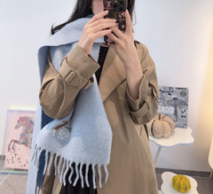 China Replica Loewe Scarf 60usd Only