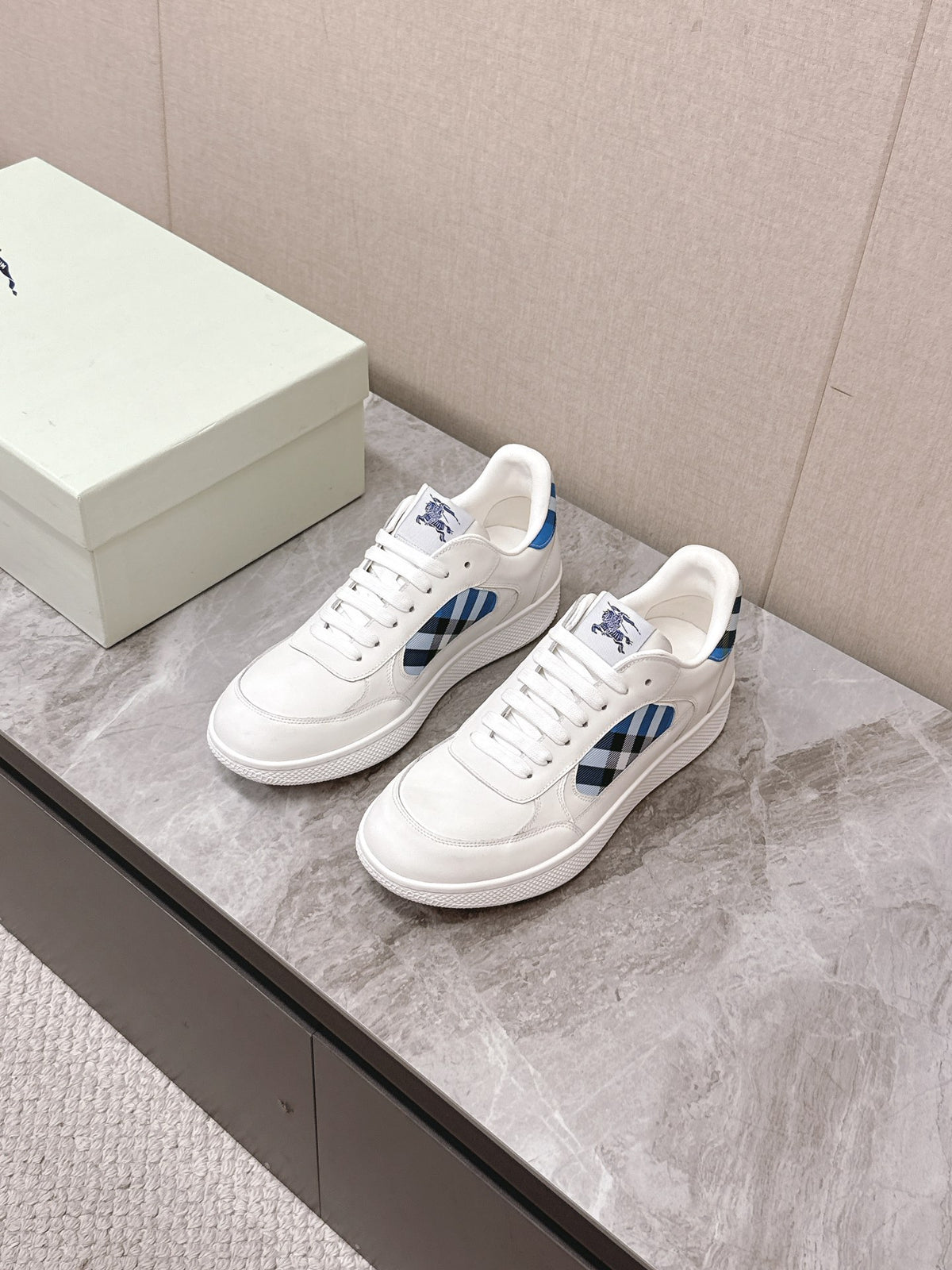 China Replica Burberry Women Shoes 105usd Only