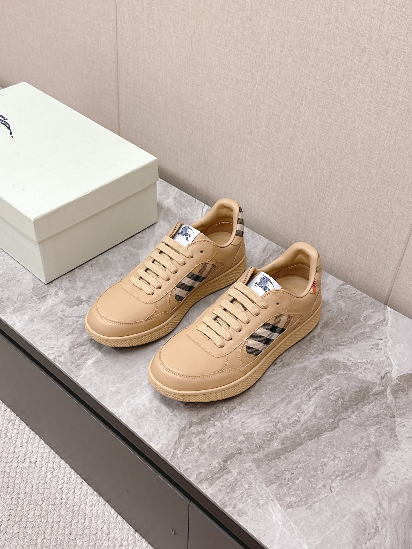 China Replica Burberry Women Shoes 105usd Only