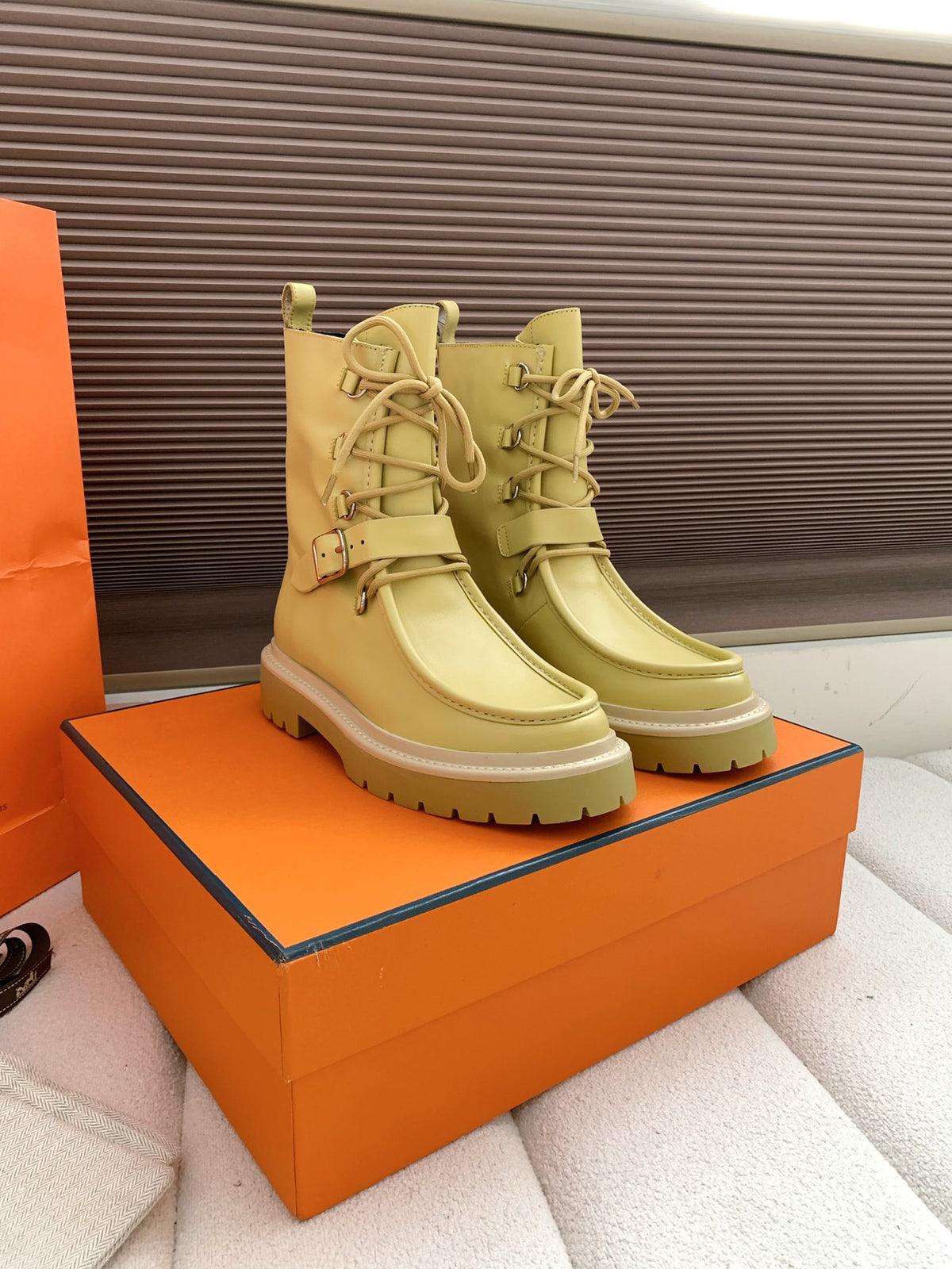 China Replica Hermes Women Shoes 140usd Only