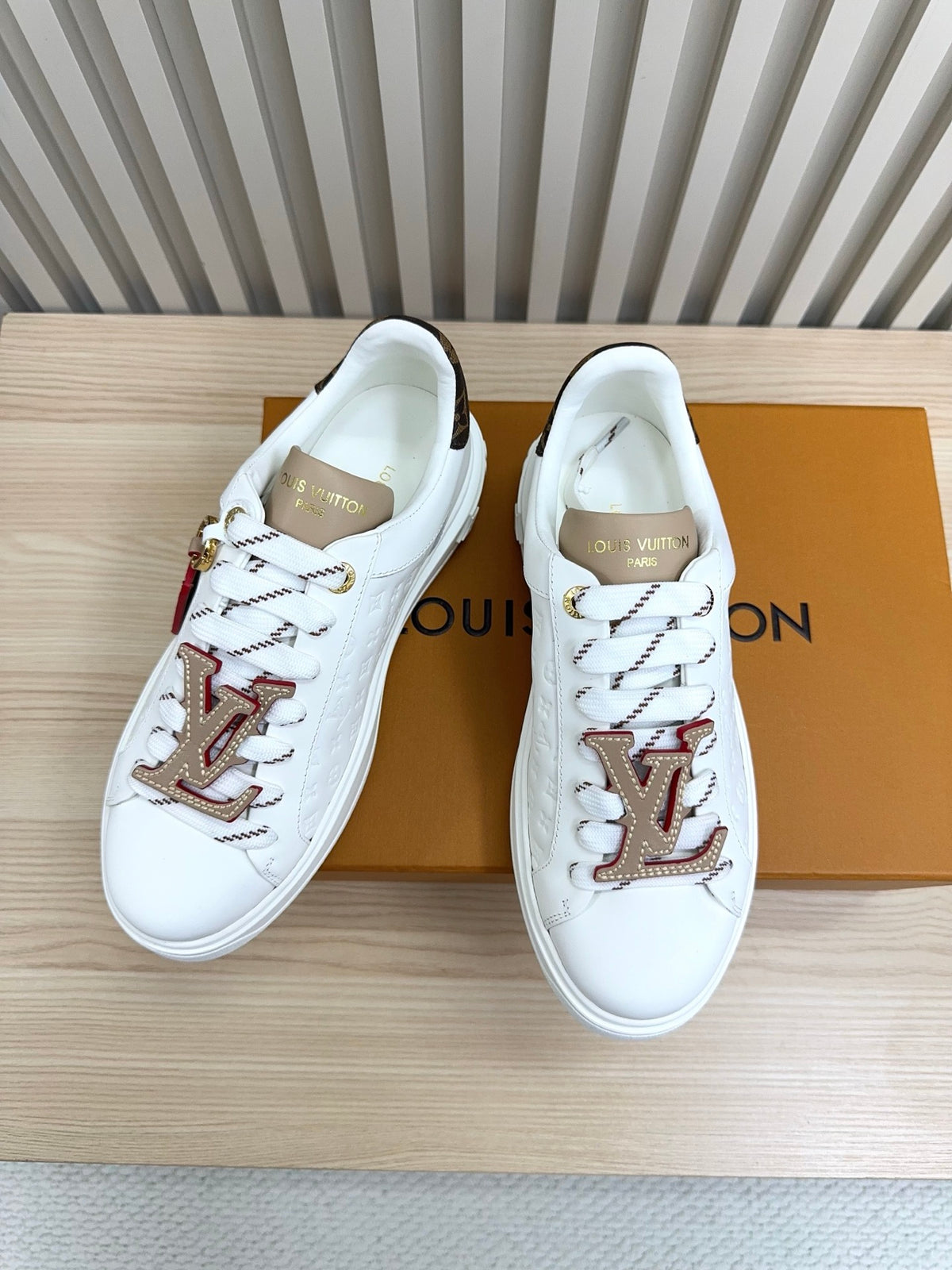 China Replica LV Women Shoes 112usd Only