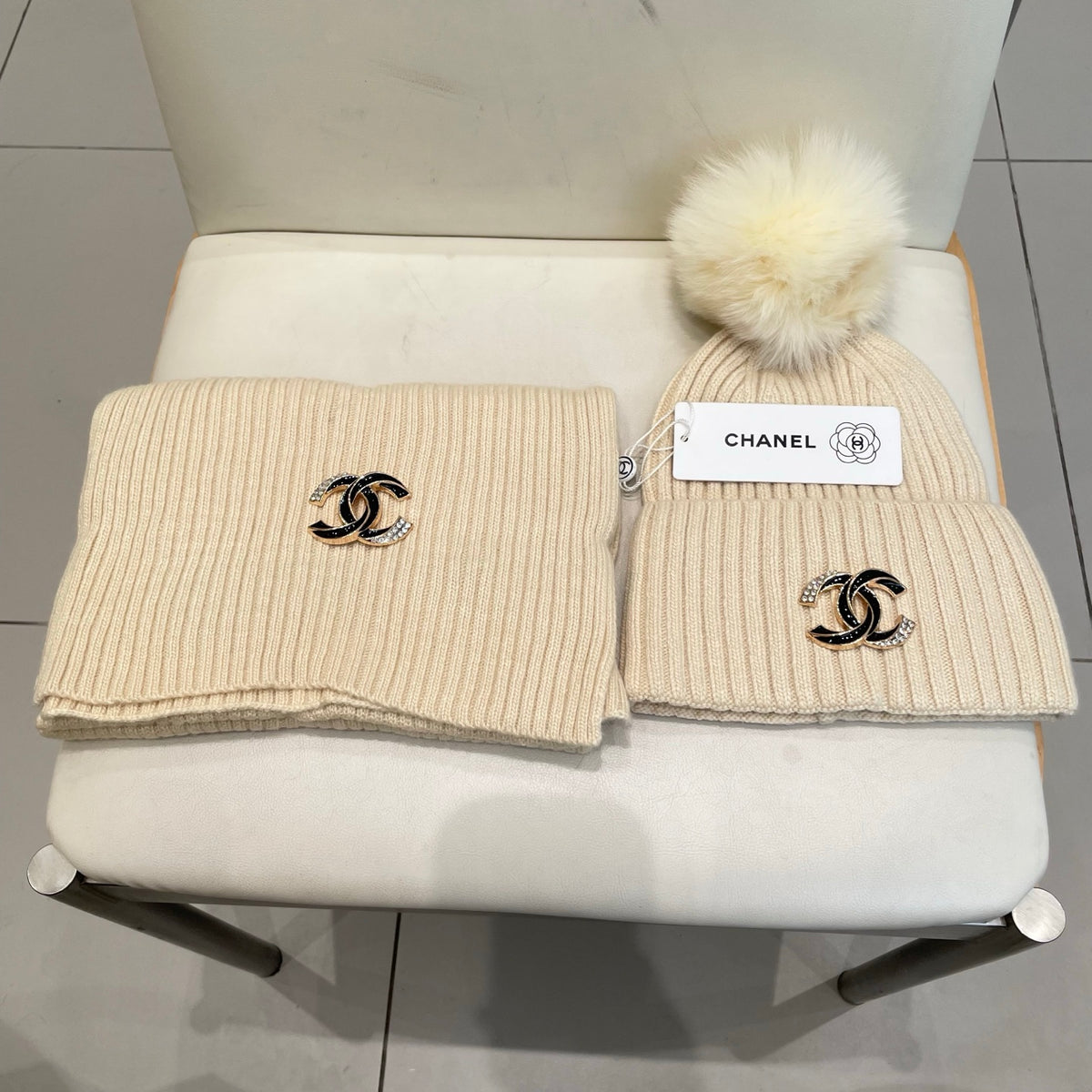 China Replica Chanel Scarf 62usd Only