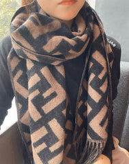 China Replica Fendi Scarf 40usd Only