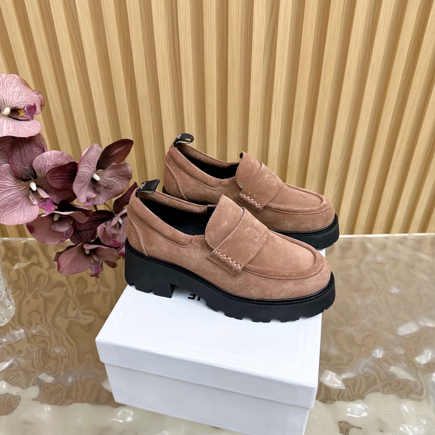 China Replica Celine Women Shoes 98usd Only