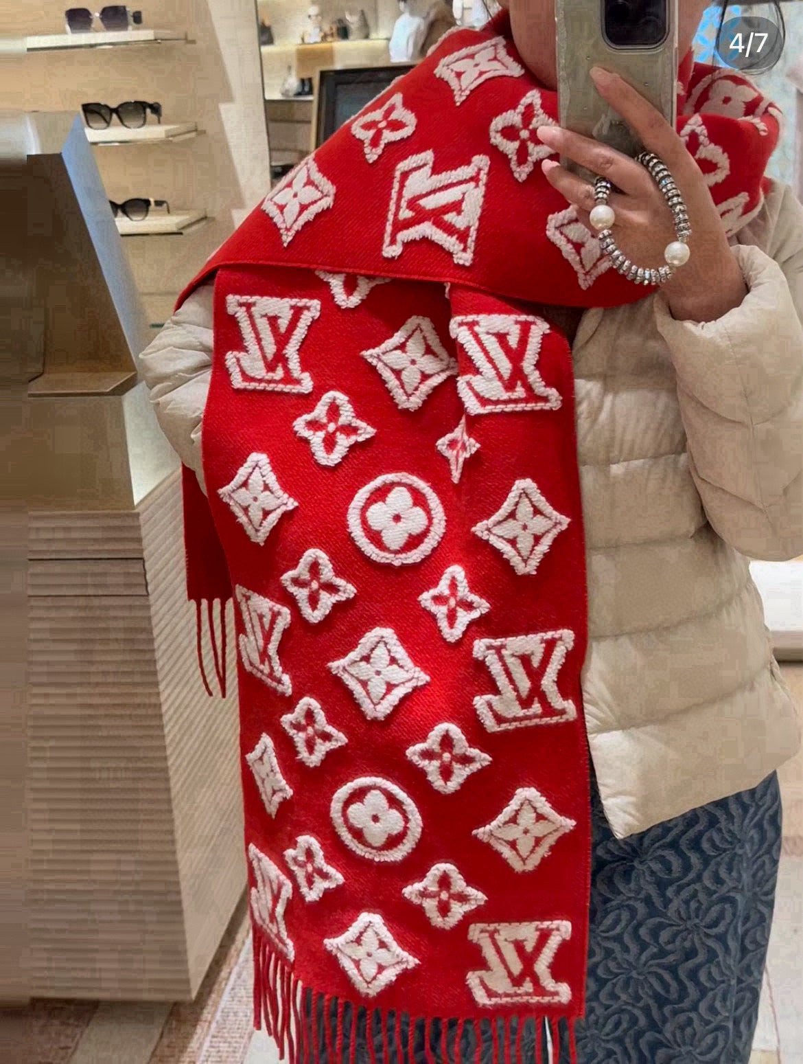 China Replica LV Scarf 62usd Only
