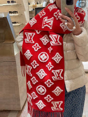 China Replica LV Scarf 62usd Only