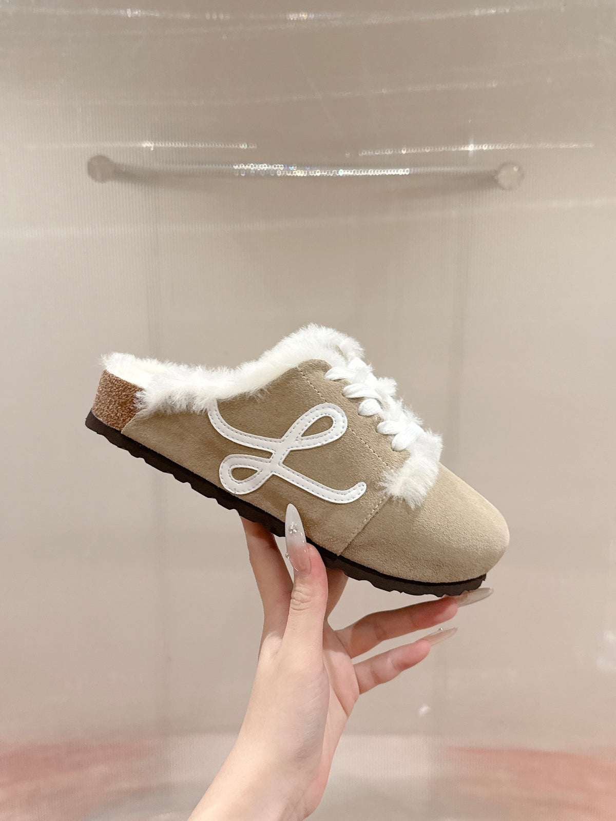 China Replica Loewe Women Shoes 94usd Only