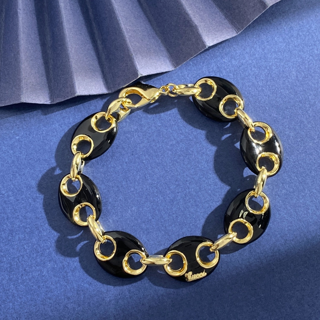 China Replica Gucci Bracelets 30usd Only