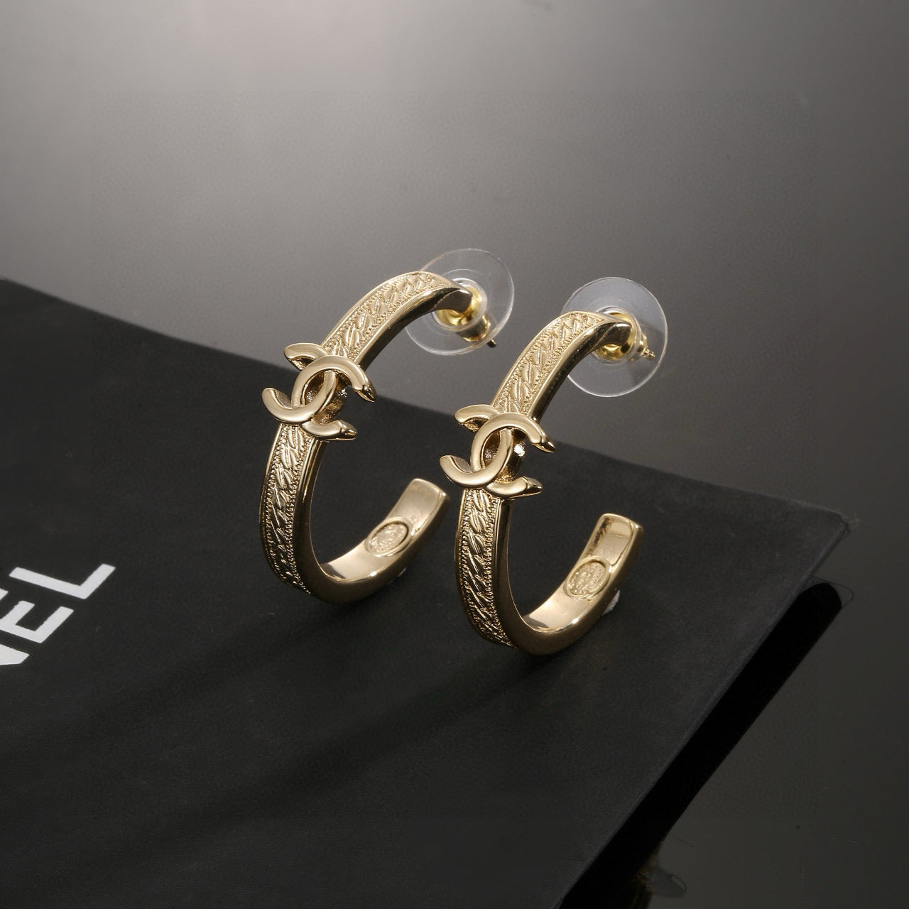China Replica Chanel Earrings 20usd Only