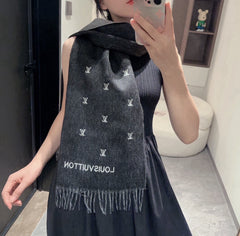 China Replica LV Scarf 50usd Only