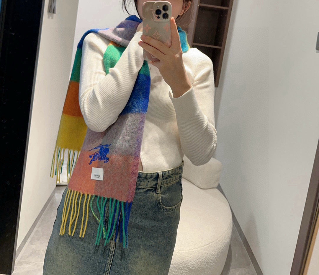 China Replica Burberry Scarf 44usd Only