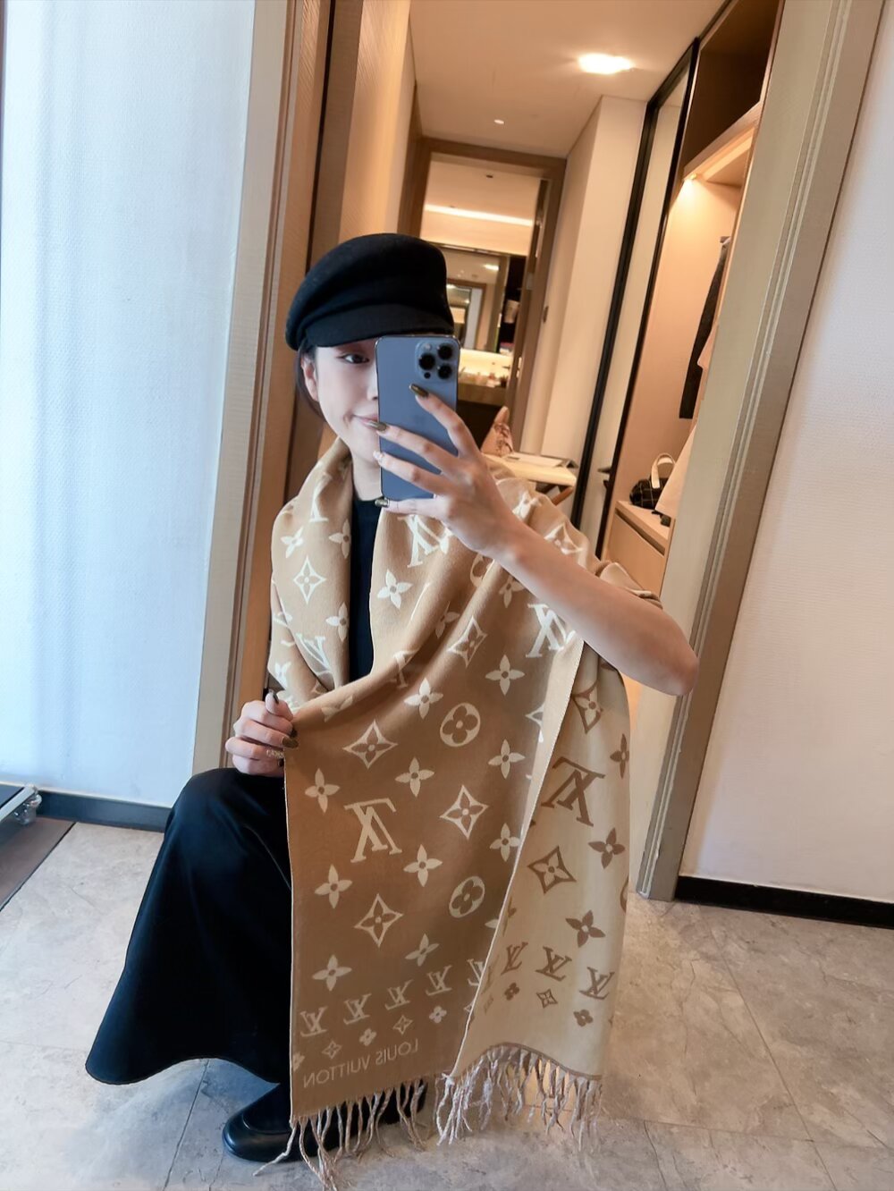 China Replica LV Scarf 16usd Only