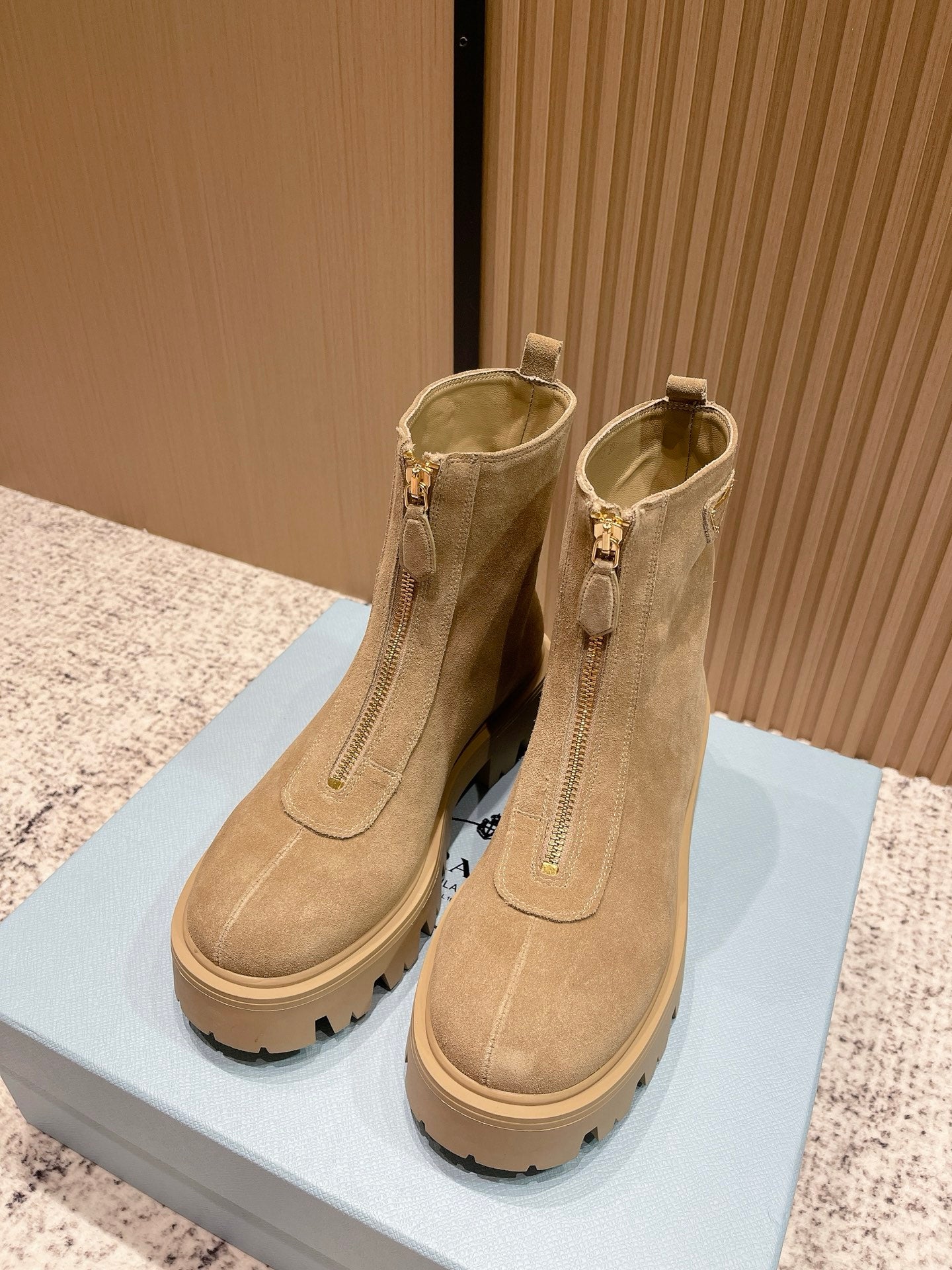 China Replica Prada Women Shoes 115usd Only