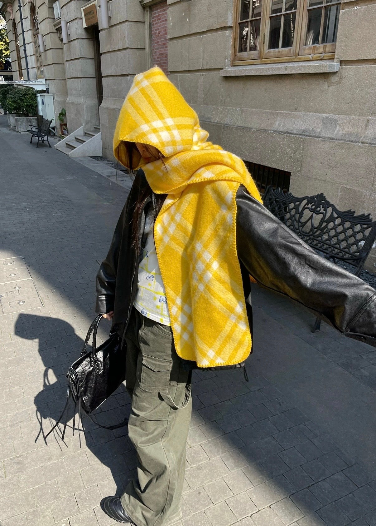 China Replica Burberry Scarf 60usd Only