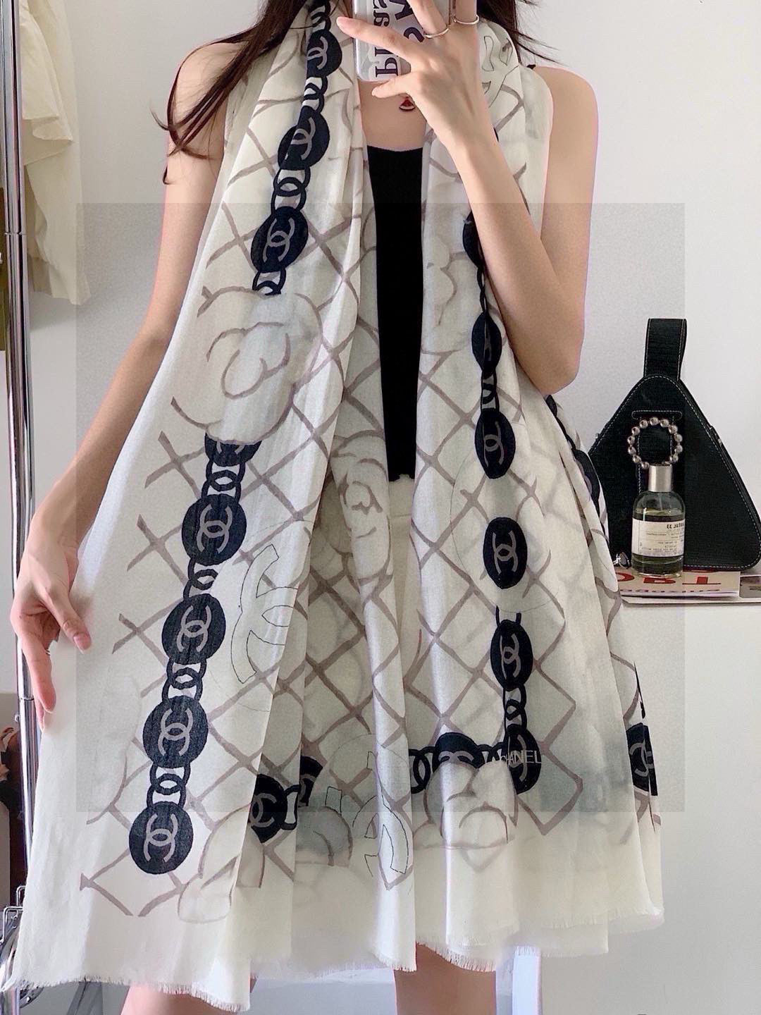 China Replica Chanel Scarf 68usd Only