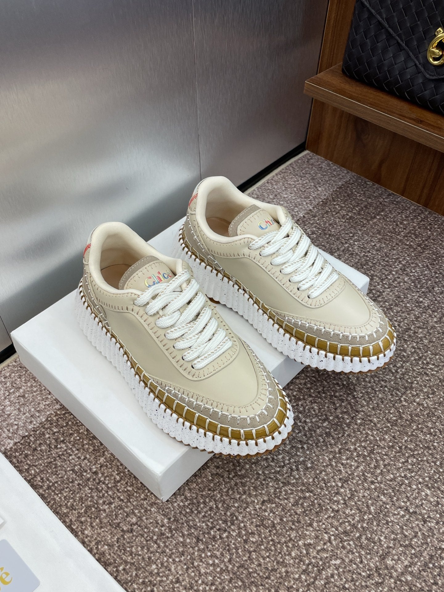 China Replica Loewe Women Shoes 130usd Only