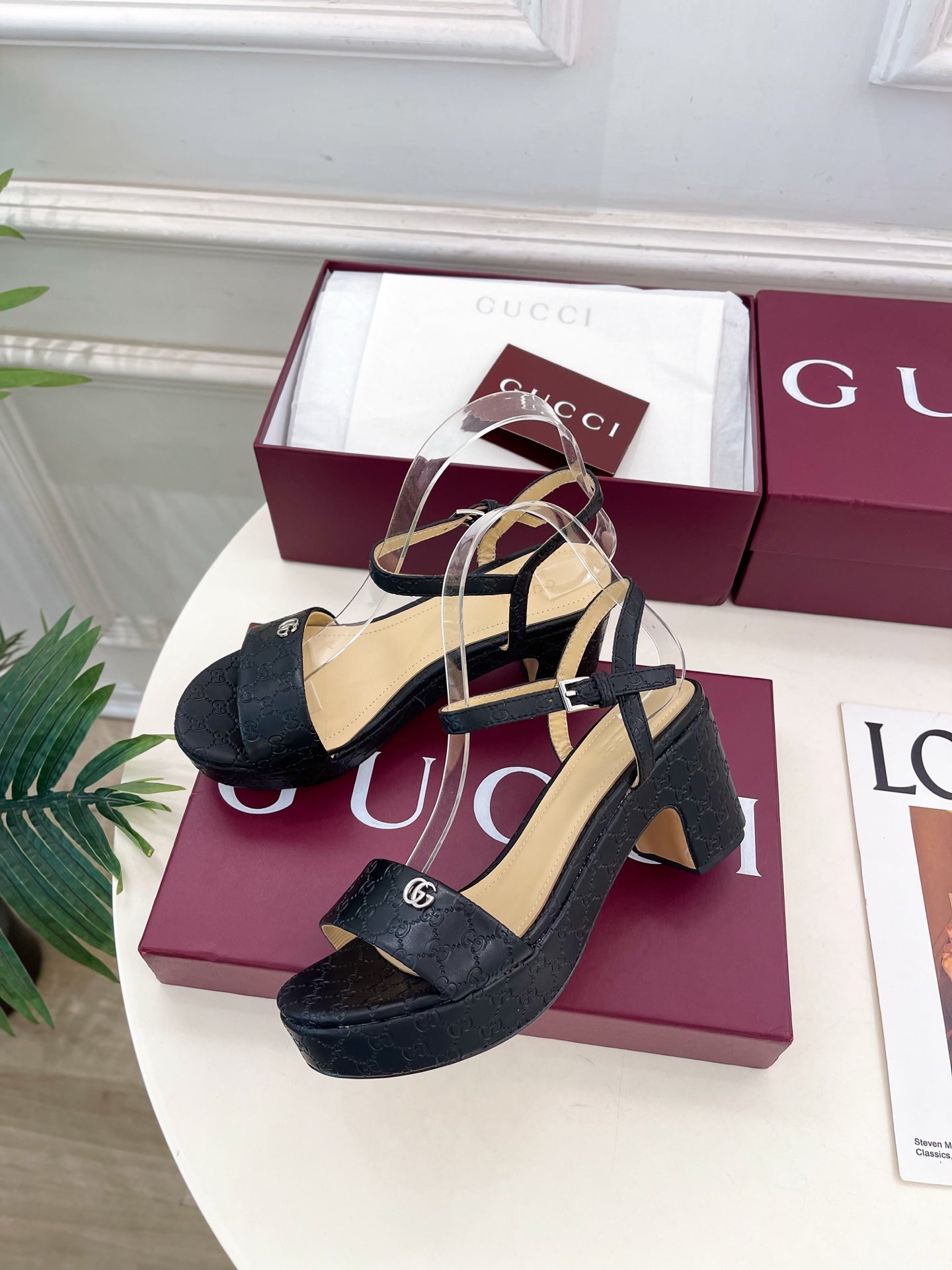 China Replica Gucci Women Shoes 108usd Only